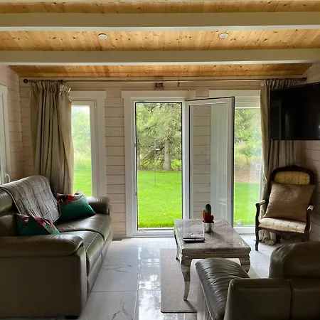 Vakantiehuis Cosy Hideaway 3km From Town Cavan