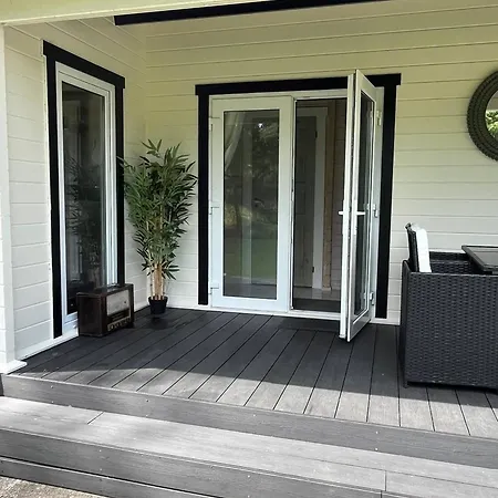 Cosy Hideaway 3km From Town