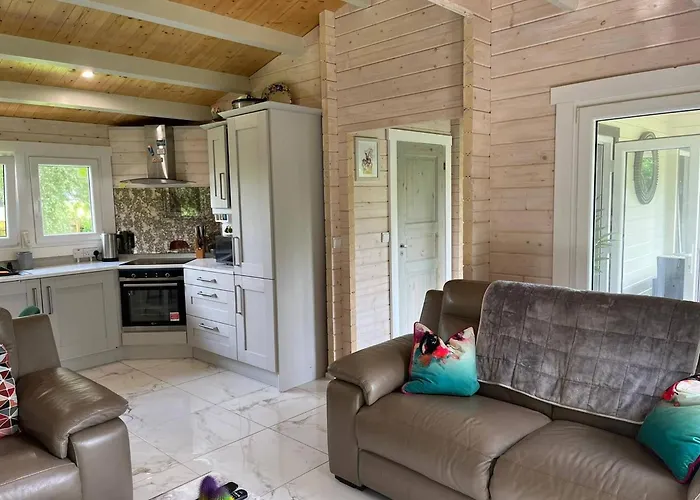 Cosy Hideaway 3km From Town